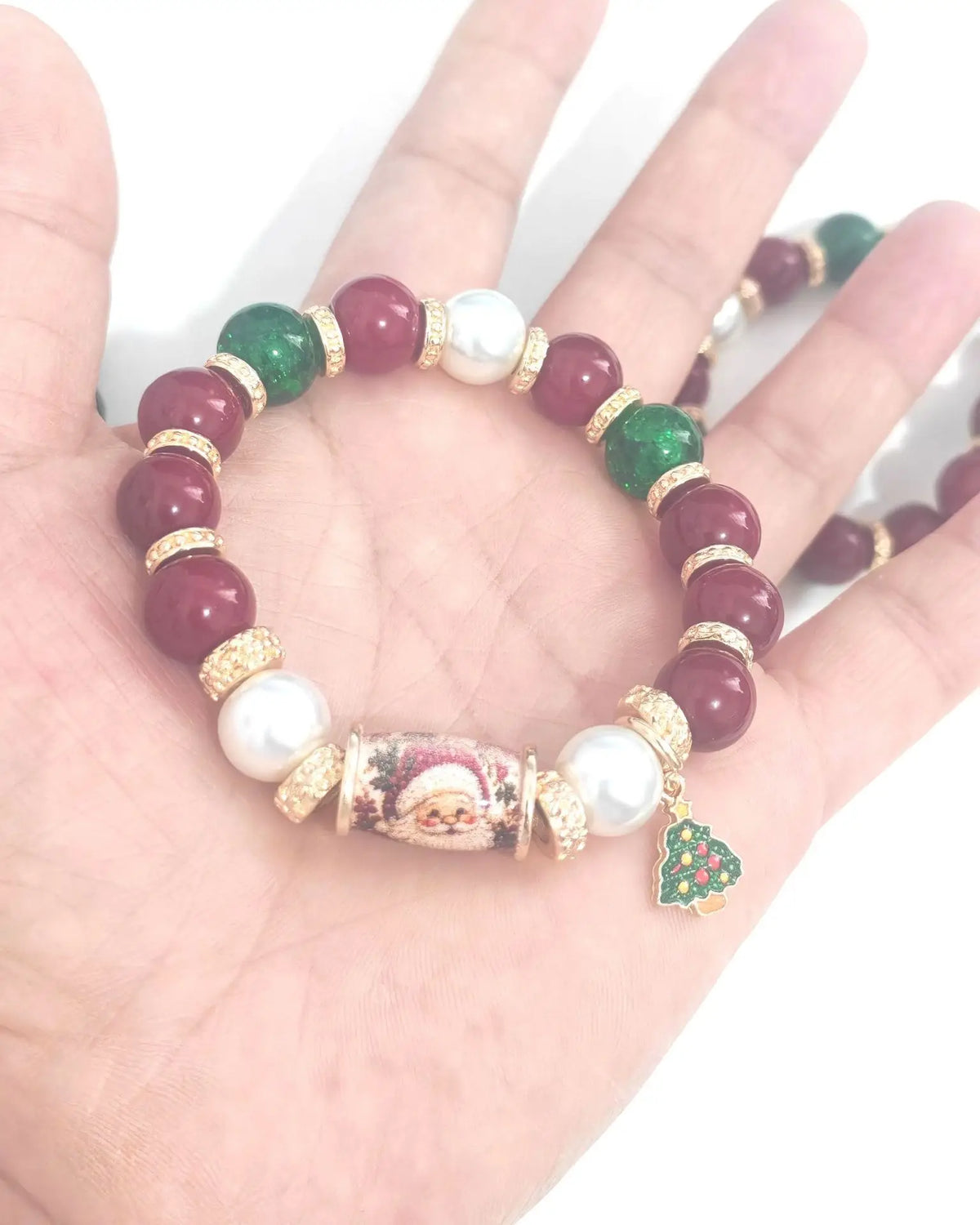 Christmas stretch beaded bracelet – for gift exchanges