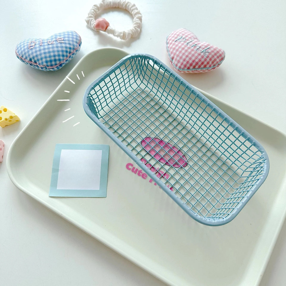 Foldable metal wire basket vintage storage